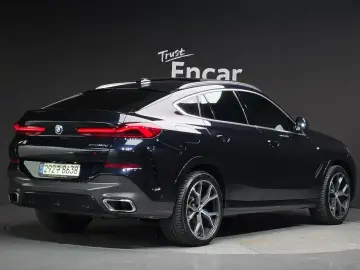 2021 BMW X6 с пробегом 78 961 км