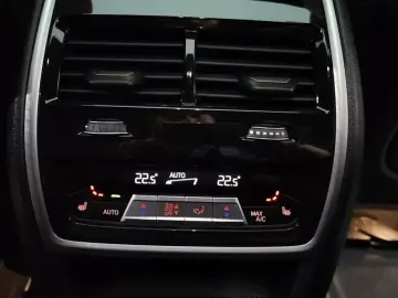 2021 BMW X6 с пробегом 21 638 км