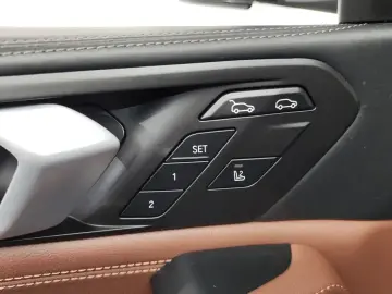 2021 BMW X6 с пробегом 21 638 км