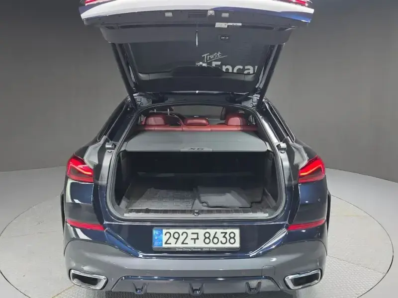 2021 BMW X6 с пробегом 78 961 км