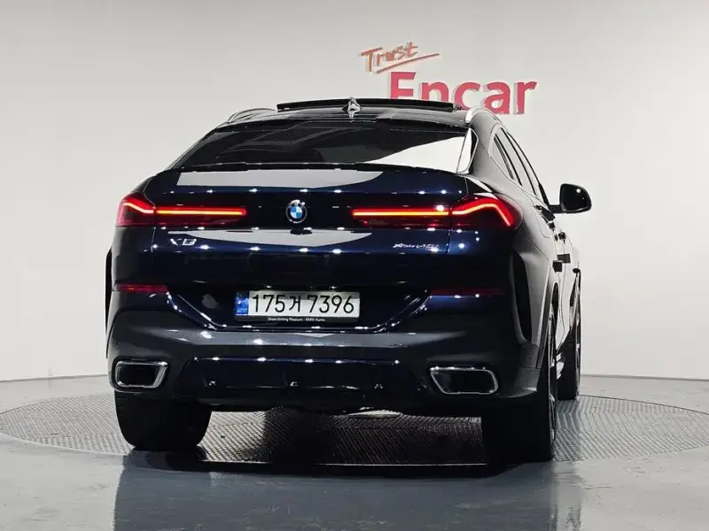 2023 BMW X6 с пробегом 51 717 км