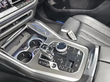 2023 BMW X6 с пробегом 51 717 км