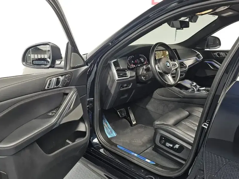 2023 BMW X6 с пробегом 51 717 км