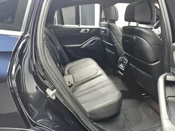 2023 BMW X6 с пробегом 51 717 км