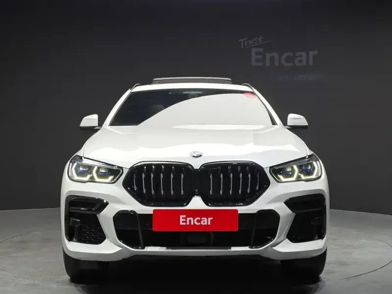 2021 BMW X6 с пробегом 74 222 км