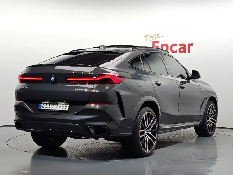 2023 BMW X6 с пробегом 63 524 км