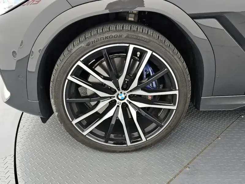 2023 BMW X6 с пробегом 63 524 км