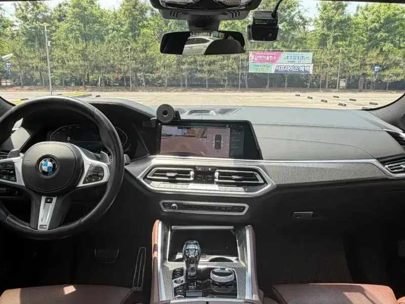 2021 BMW X6 с пробегом 80 055 км