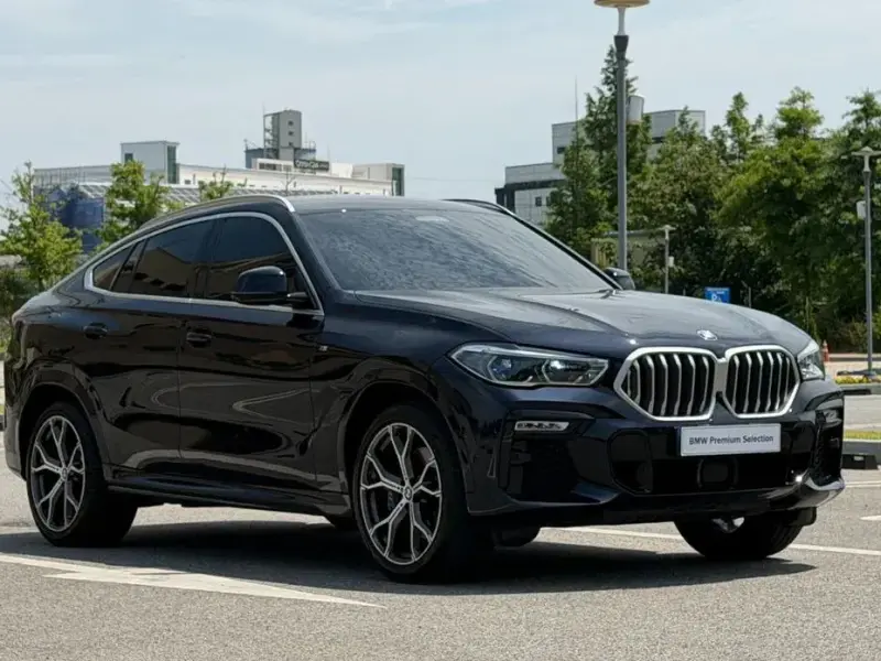 2021 BMW X6 с пробегом 80 055 км