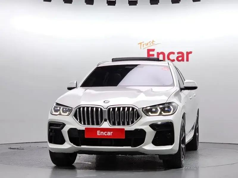 2023 BMW X6 с пробегом 58 357 км