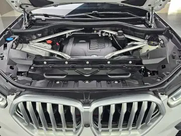 2023 BMW X6 с пробегом 58 357 км