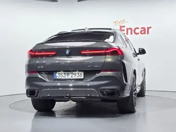 2023 BMW X6 с пробегом 60 935 км