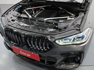 2023 BMW X6 с пробегом 60 935 км