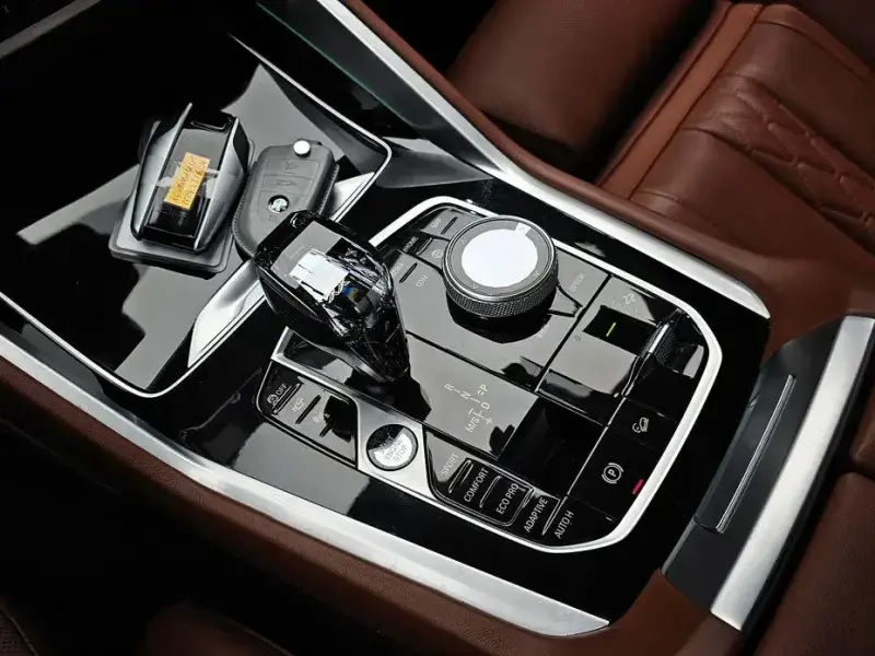 2023 BMW X6 с пробегом 60 935 км