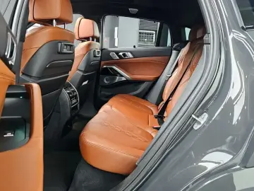 2023 BMW X6 с пробегом 60 935 км
