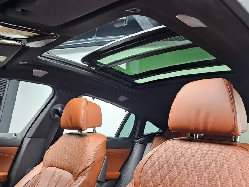 2023 BMW X6 с пробегом 60 935 км