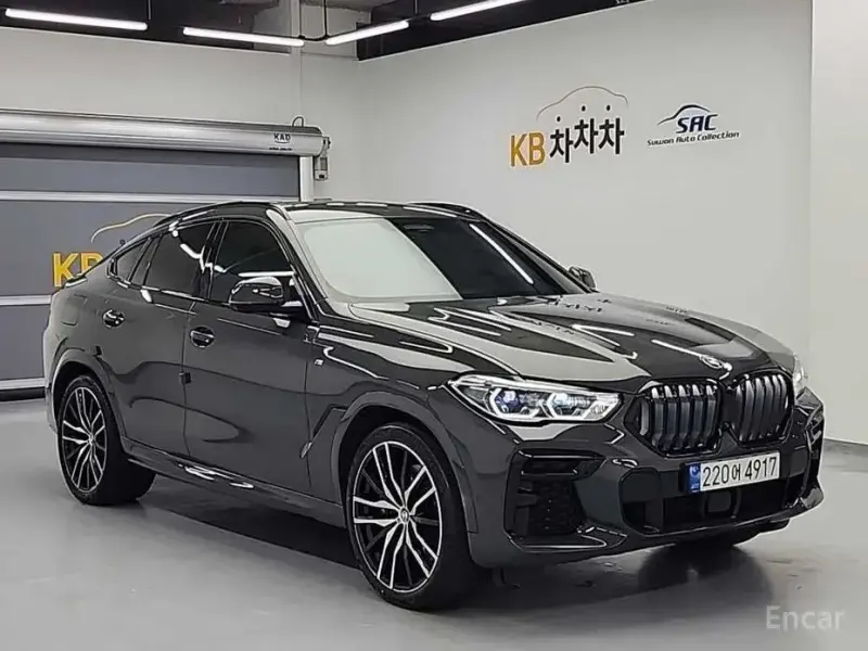 2022 BMW X6 с пробегом 54 802 км