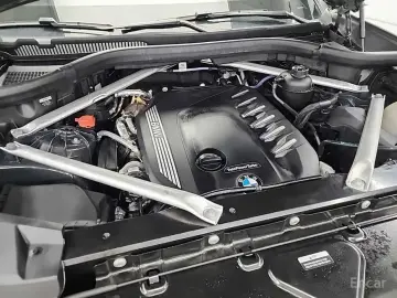 2022 BMW X6 с пробегом 54 802 км