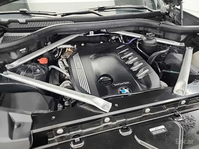 2022 BMW X6 с пробегом 54 802 км