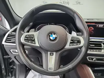 2022 BMW X6 с пробегом 54 802 км