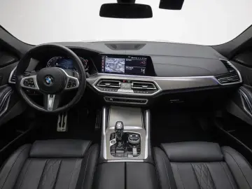 2023 BMW X6 с пробегом 69 623 км