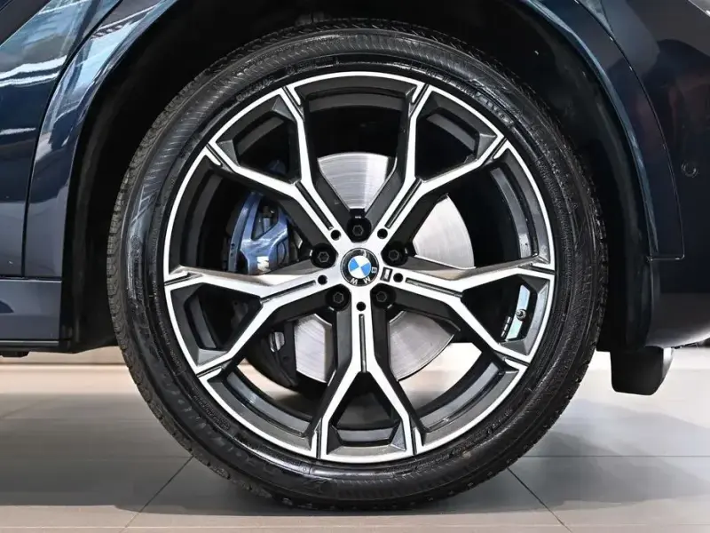 2023 BMW X6 с пробегом 48 053 км