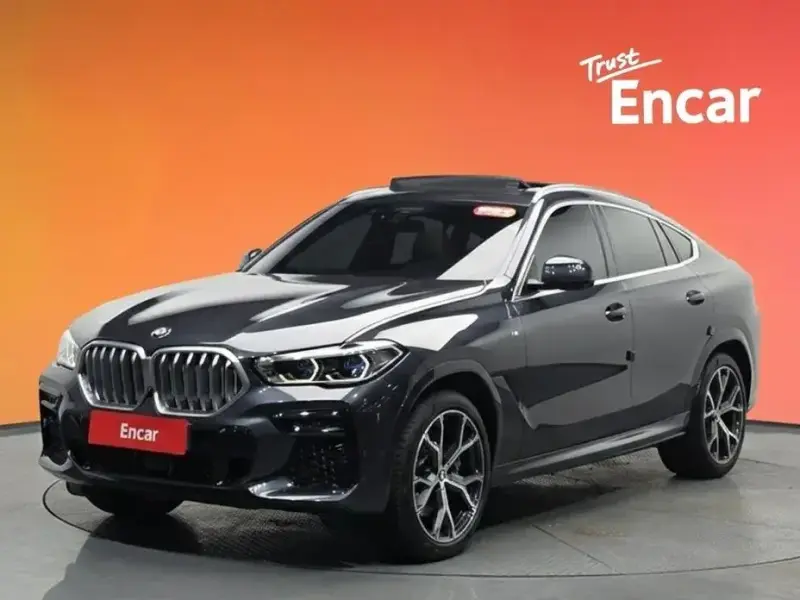 2022 BMW X6 с пробегом 44 118 км