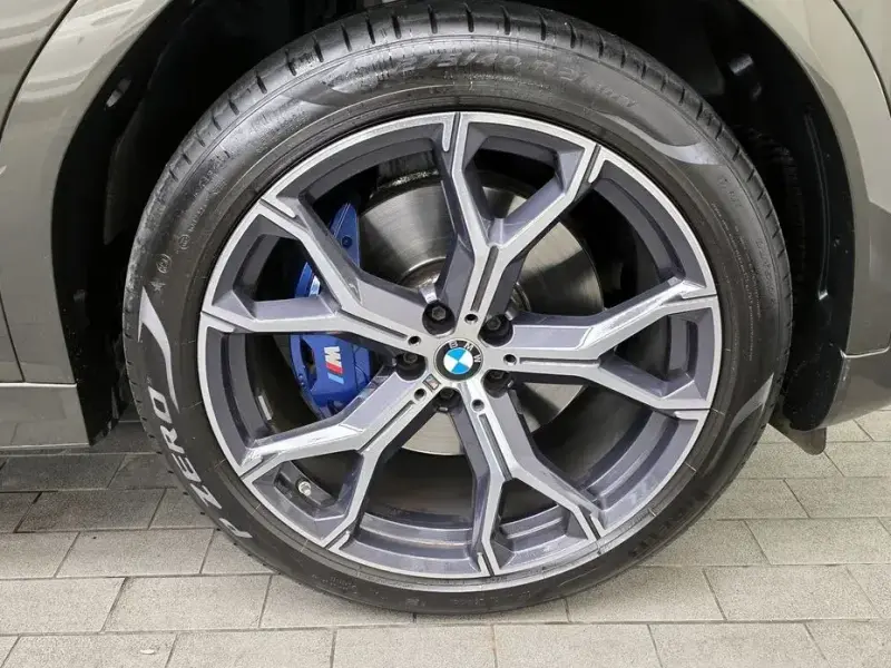 2022 BMW X6 с пробегом 67 701 км
