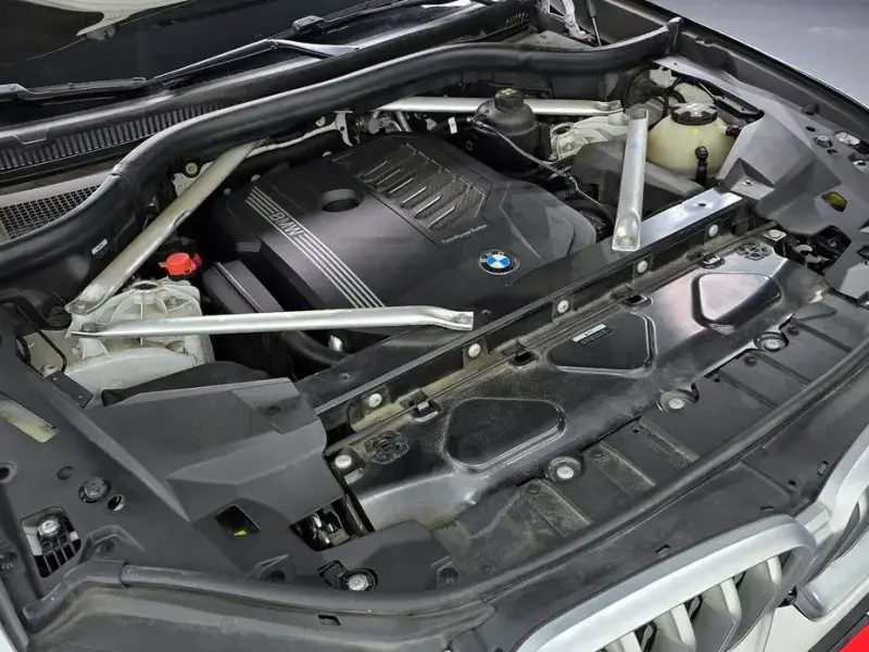 2021 BMW X6 с пробегом 130 218 км