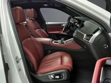 2021 BMW X6 с пробегом 130 218 км