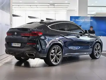 2021 BMW X6 с пробегом 28 446 км