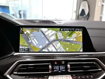 2021 BMW X6 с пробегом 28 446 км