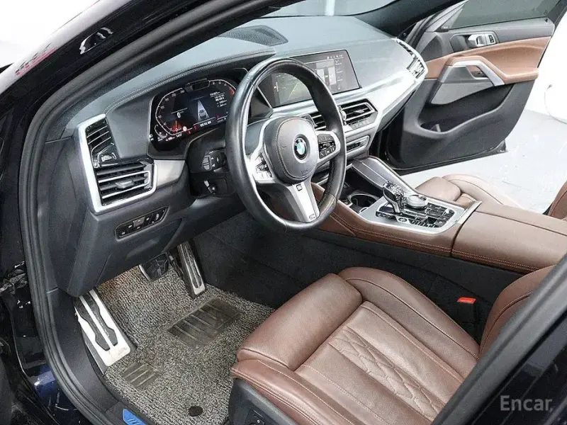 2023 BMW X6 с пробегом 62 500 км
