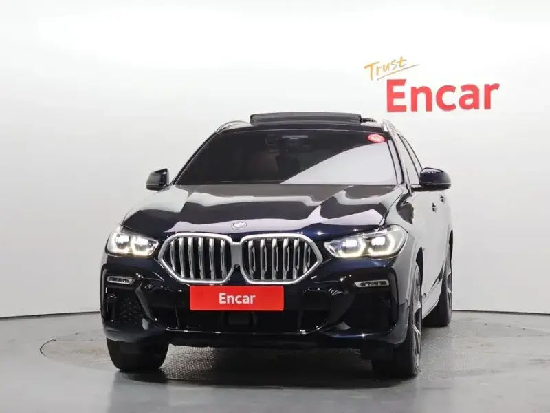 2021 BMW X6 с пробегом 59 782 км