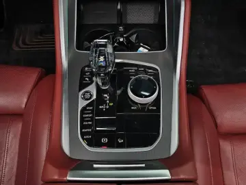 2021 BMW X6 с пробегом 59 782 км