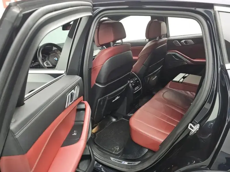 2021 BMW X6 с пробегом 59 782 км
