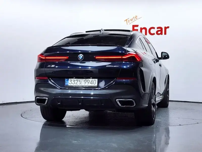 2021 BMW X6 с пробегом 77 811 км
