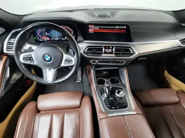 2021 BMW X6 с пробегом 77 811 км