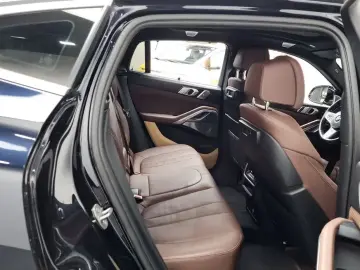 2021 BMW X6 с пробегом 77 811 км