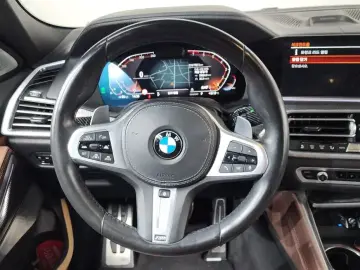 2021 BMW X6 с пробегом 77 811 км