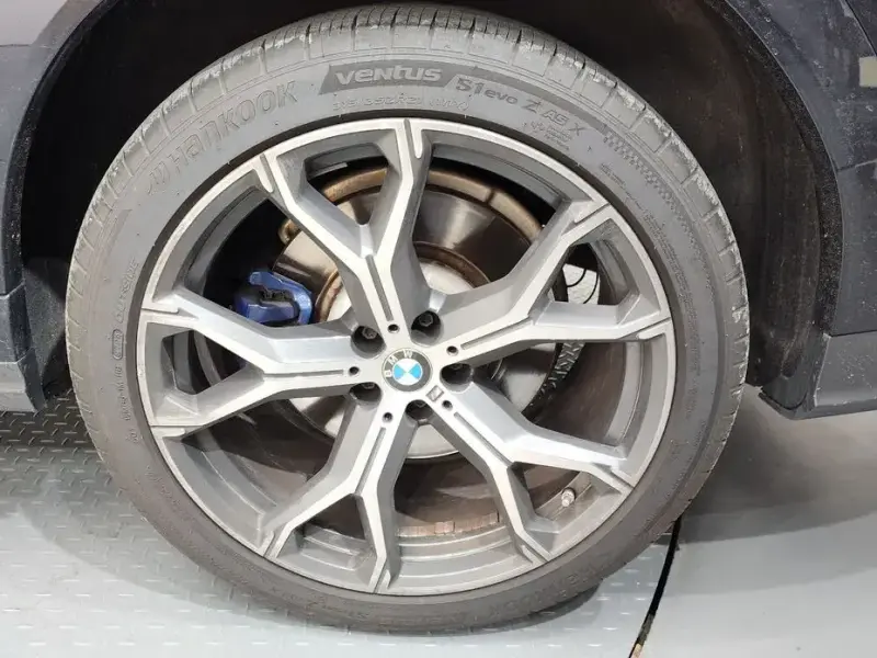 2021 BMW X6 с пробегом 77 811 км