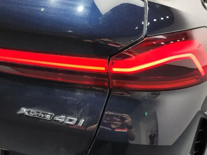 2021 BMW X6 с пробегом 77 811 км