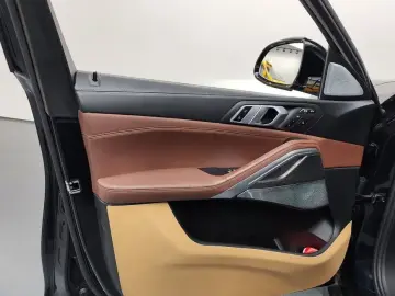 2021 BMW X6 с пробегом 77 811 км
