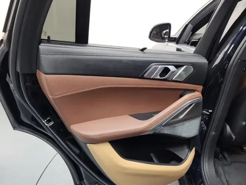 2021 BMW X6 с пробегом 77 811 км