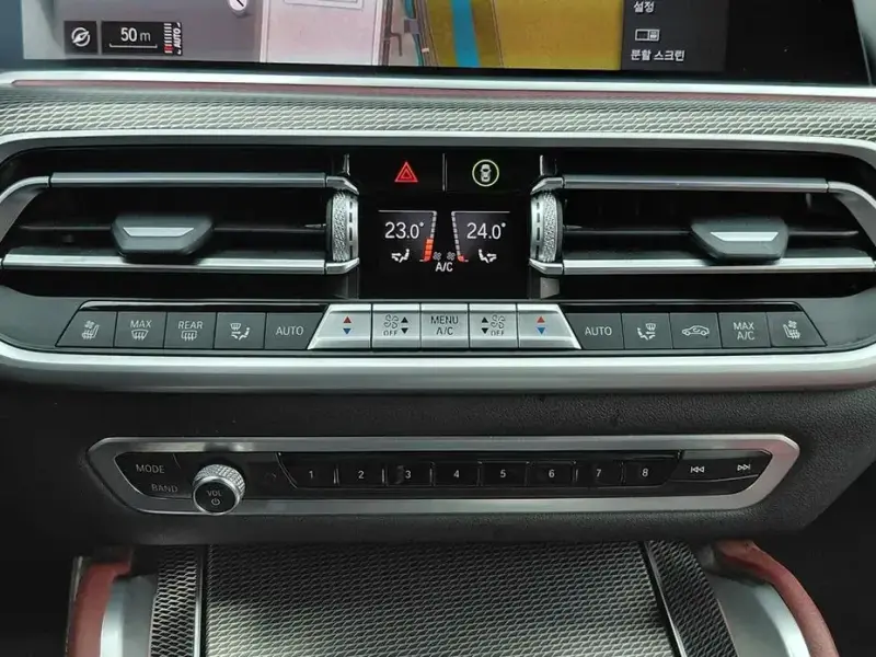 2021 BMW X6 с пробегом 83 329 км