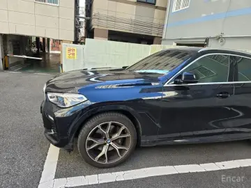 2021 BMW X6 с пробегом 34 000 км