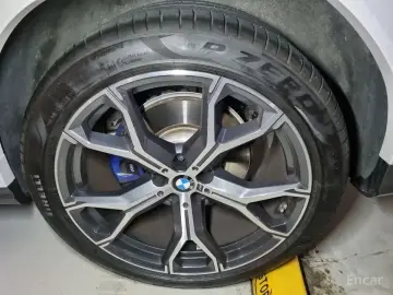 2023 BMW X6 с пробегом 37 615 км