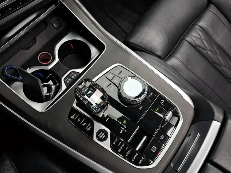 2021 BMW X7 с пробегом 157 857 км