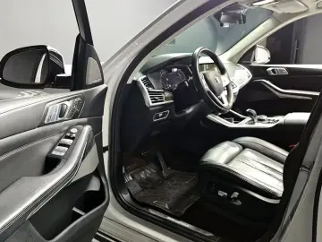 2021 BMW X7 с пробегом 157 857 км