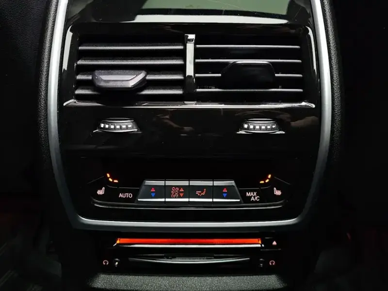 2021 BMW X7 с пробегом 157 857 км